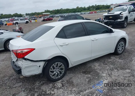 2017 Toyota Corolla Le z USA, uszkodzony, nr VIN 2T1BURHE8HC912376